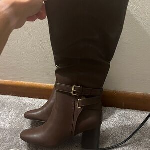 Liz Claiborne Chocolate Heeled Boots